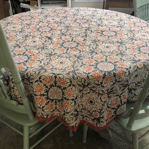 Opal house round table cloth
